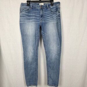 BKE Denim Payton Jeans Size 32 Ankle Skinny Light Wash